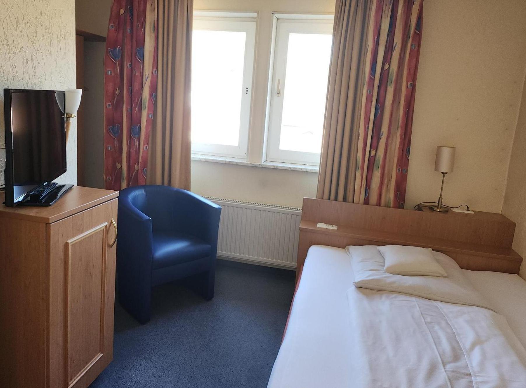 Hotel Zur Erholung & Restaurant Amme'S Landhaus Eicklingen Εξωτερικό φωτογραφία