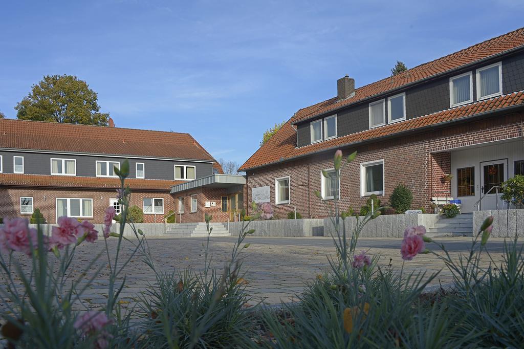Hotel Zur Erholung & Restaurant Amme'S Landhaus Eicklingen Εξωτερικό φωτογραφία